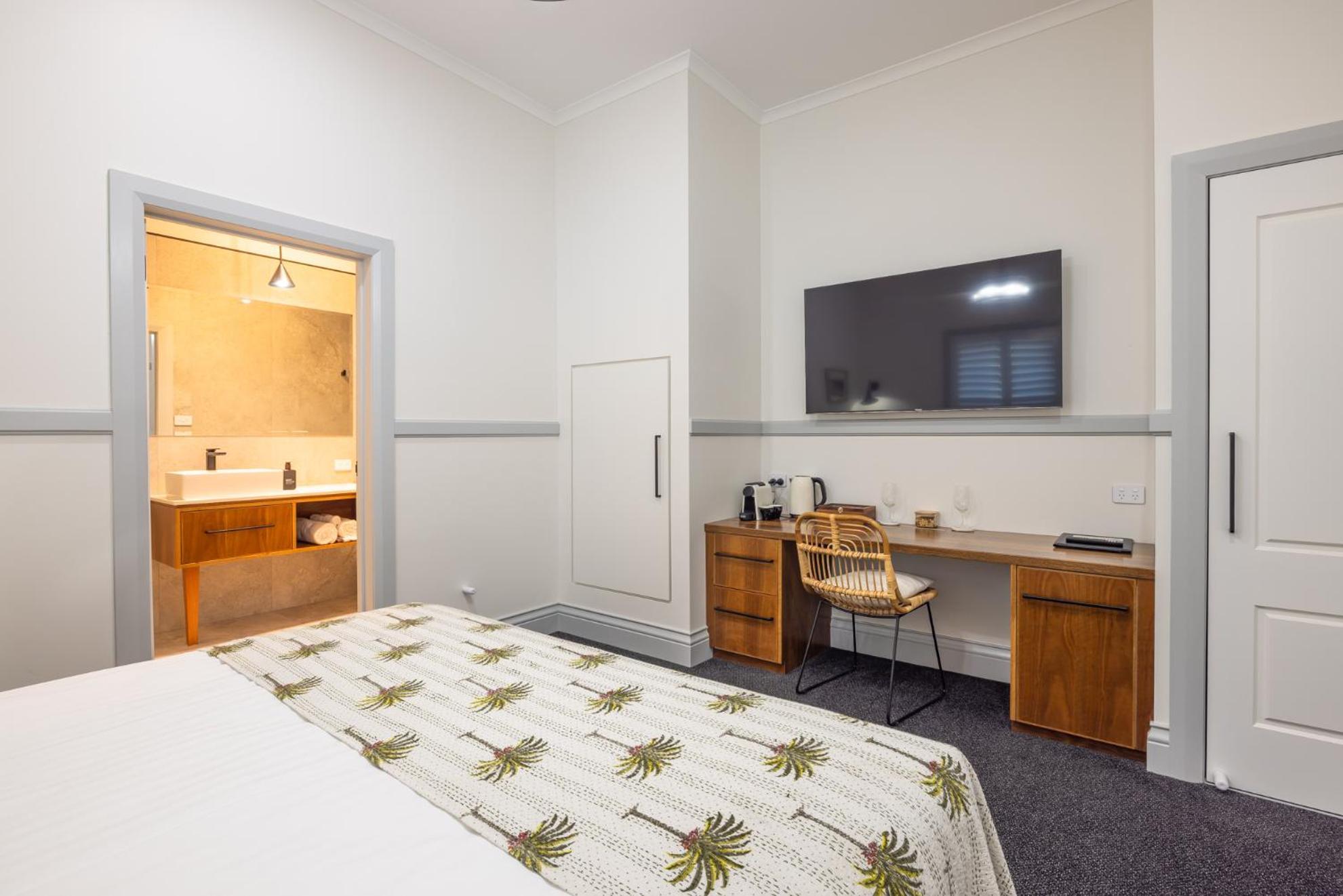Bermagui Beach Hotel Habitación foto