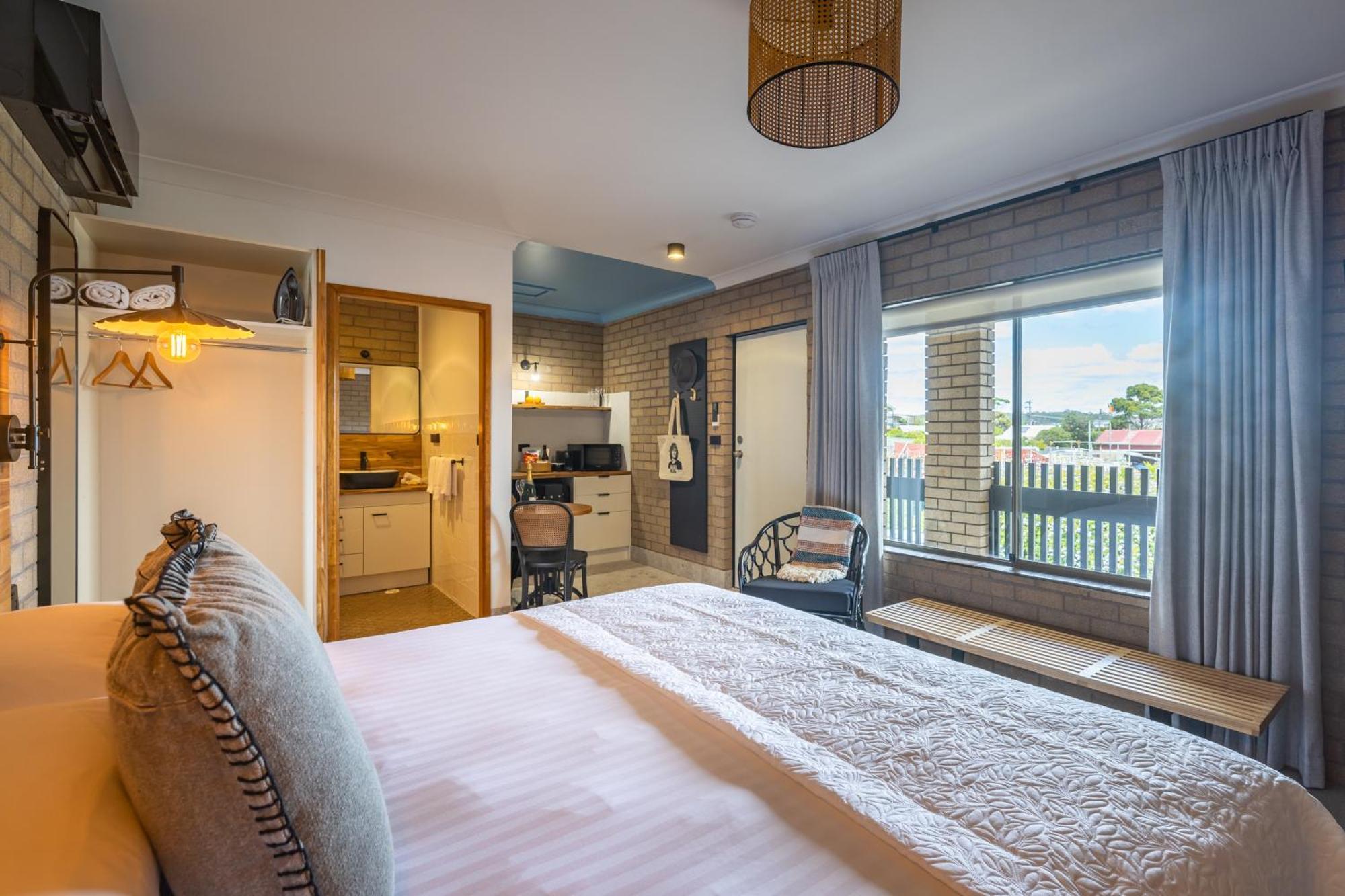 Bermagui Beach Hotel Habitación foto